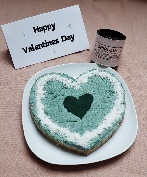 Raw Cheesecake mit Spirulina