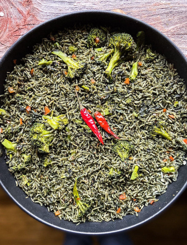 Spirulix rice pan with a bit of spiciness &amp; lots of spirulina