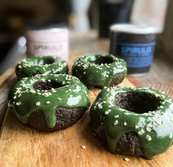 Spirulix Spirulina-Schoko-Donut als Rohkost